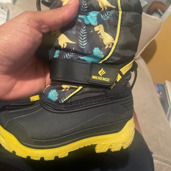 Blue and yellowmerrell boots - Picture 2 of 7